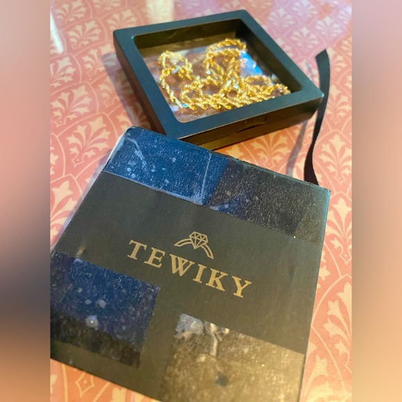 🔥Tewiky Twisted Rope Chain Necklace Layered Gold🔥 NIB - Picture 4 of 6